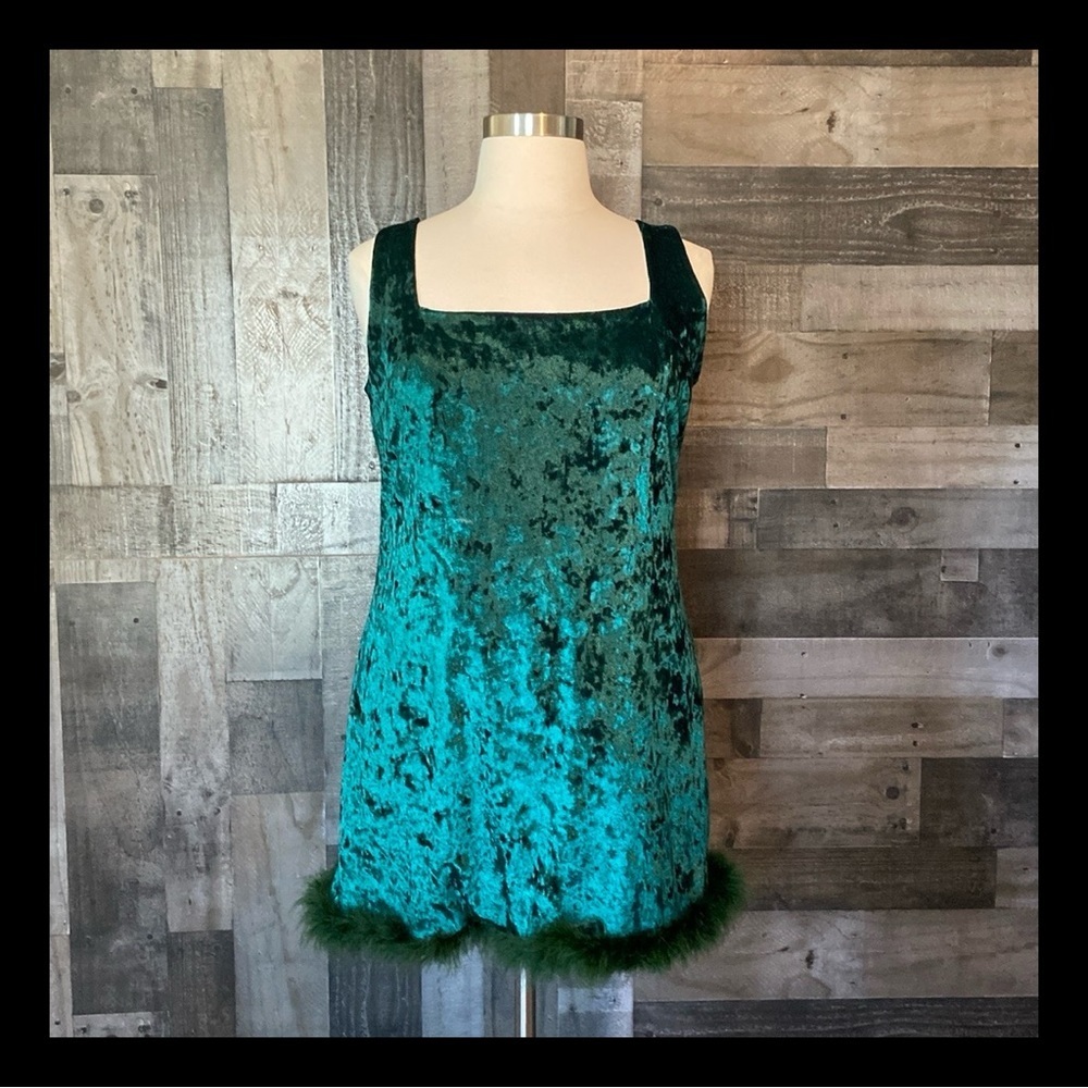 Festive green velvet mini dress 3xlarge feather boa Christmas Elf holiday party